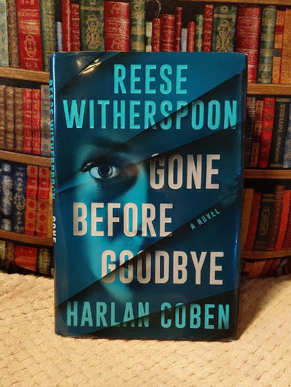 Reese Witherspoon coauthor Harlan Coben Novel Gone Before Goodbye 📖